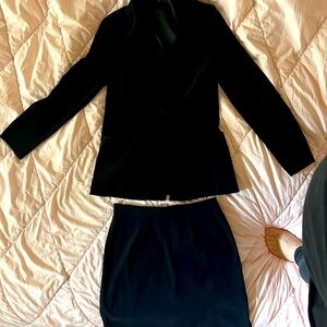 Black color winen office suite set~